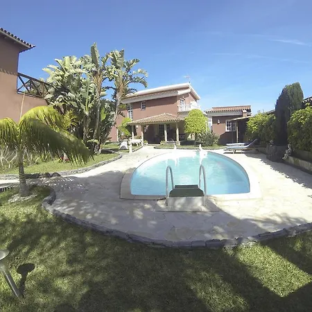 Semesterbostad Girasoles House *