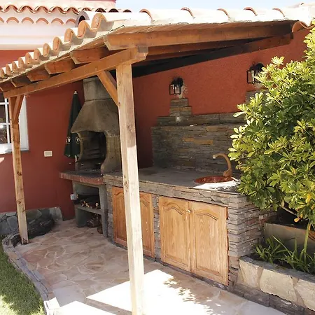 Semesterbostad Girasoles House