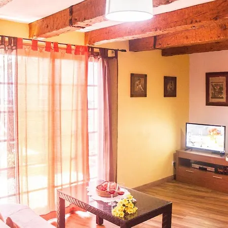 Semesterbostad Girasoles House *